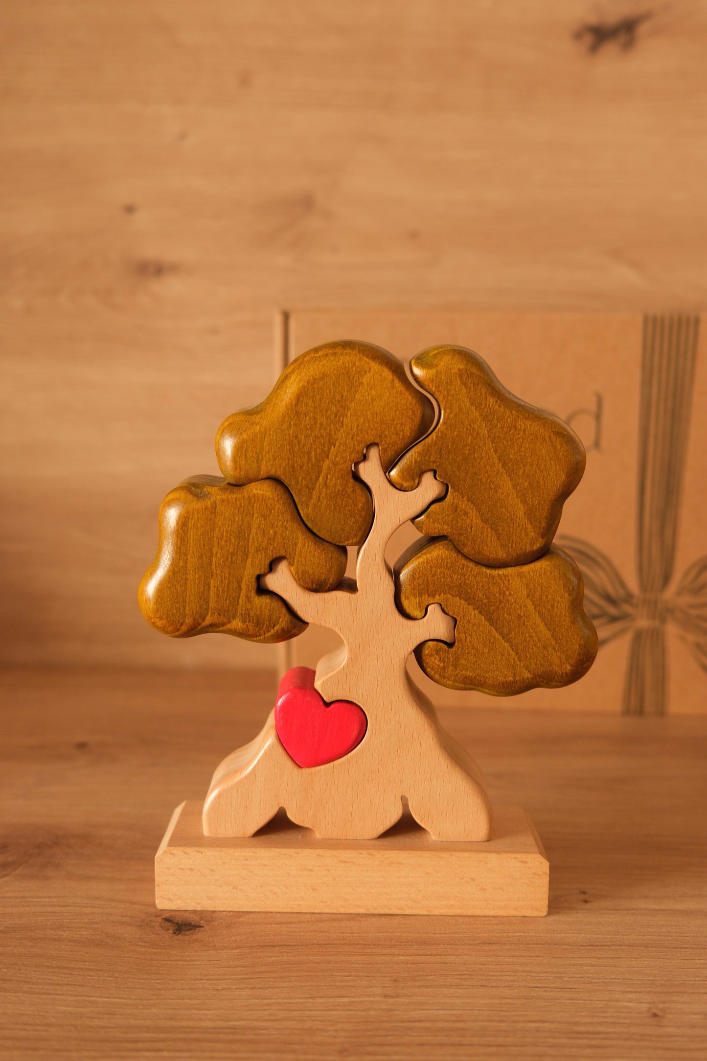 Árbol de 4 nombres (V CLARO + NATURAL)