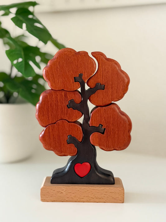 Árbol de 5 nombres (ROJO + TRONCO NEGRO)